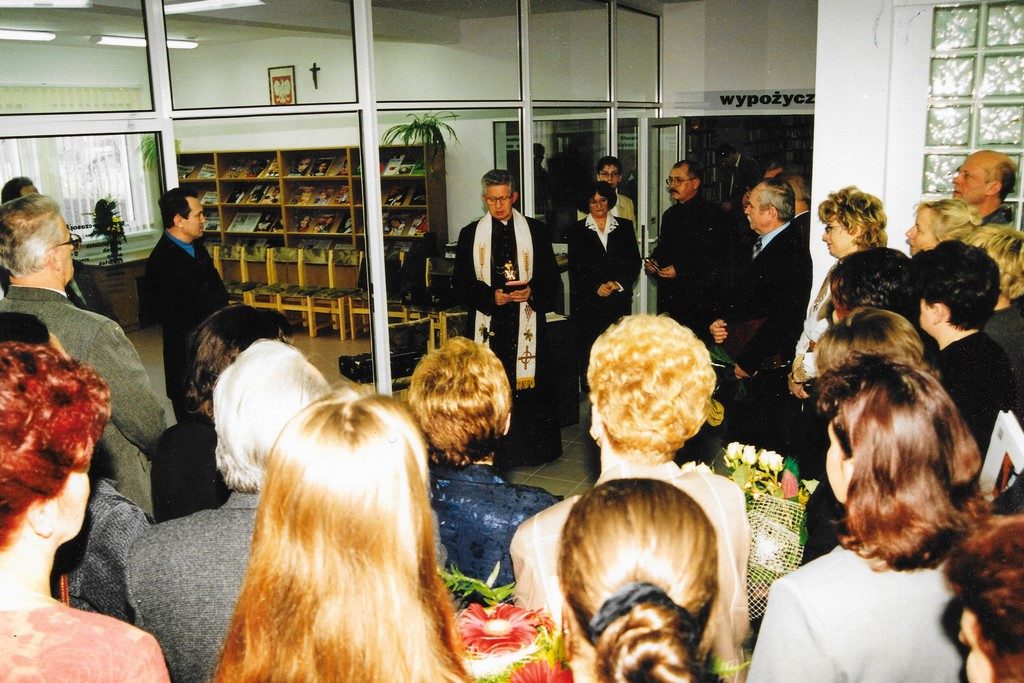 Otwarcie nowej siedziby biblioteki przy ul. Słowackiego 19a (2000)