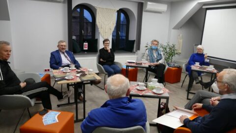 spotkanie Dyskusyjnego Klubu Książki w styczniu 2022 roku